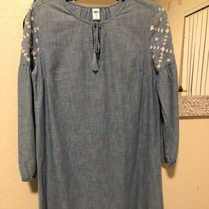 Dress - it would fit a M better